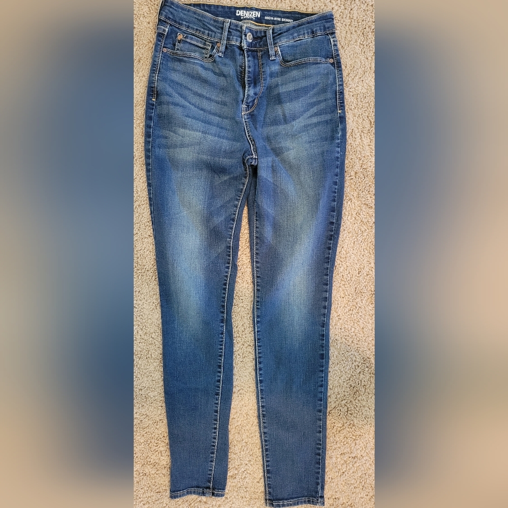 Denizen High-Rise Skinny Jeans